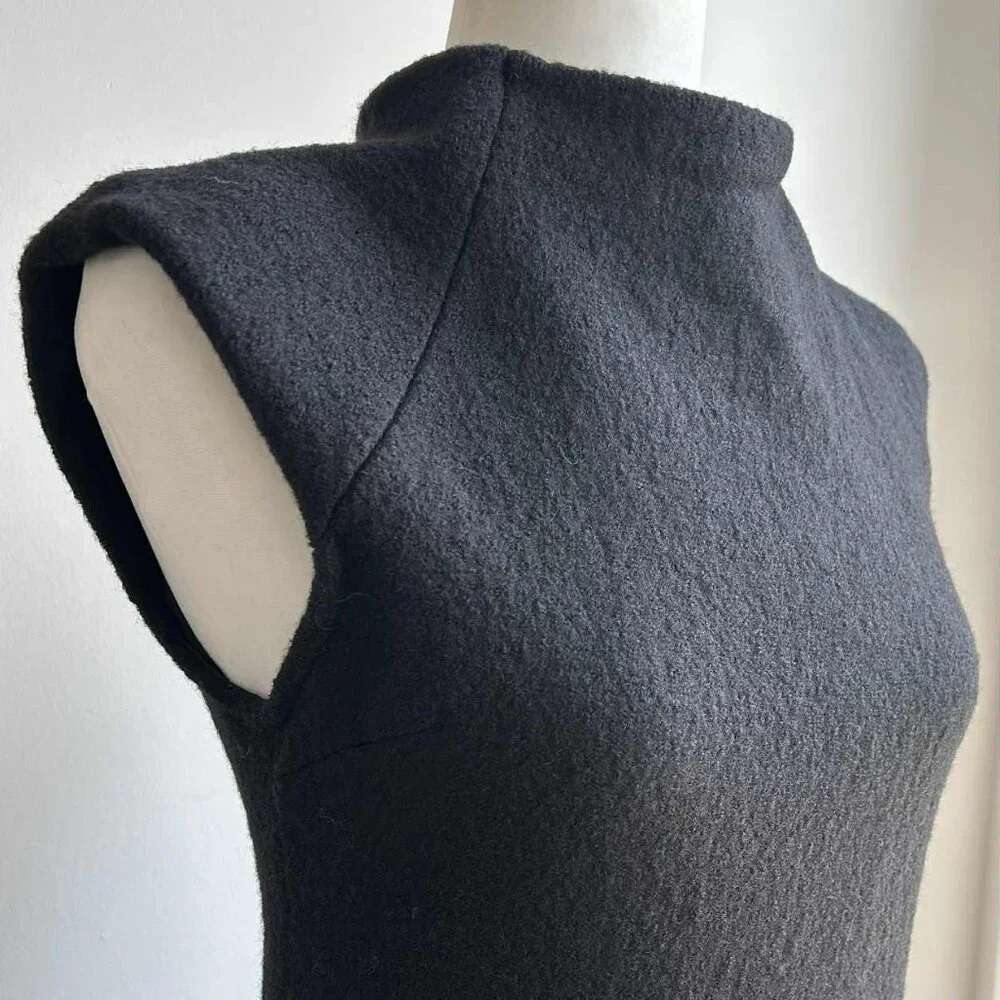 Zara Collection Black Textured Wool Mock-Neck Shift Dress with Pockets – EU L - Picture 1 of 12